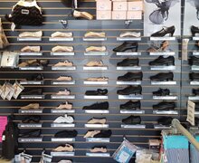 Home-Shoes-right-image